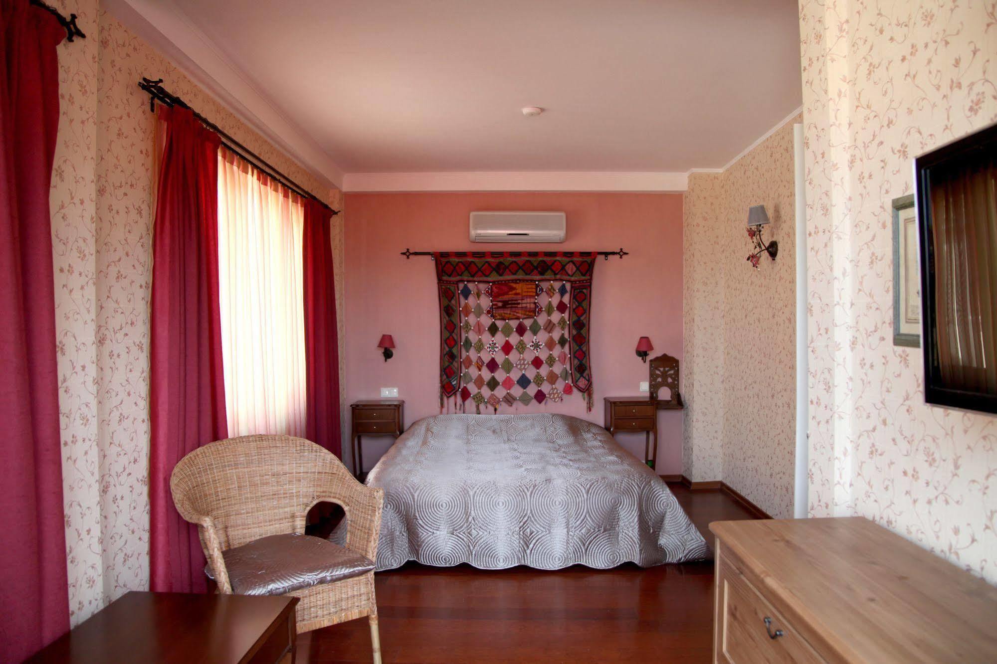 L'Isola Guesthouse (Adults Only) Heybeliada Exterior foto